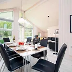 2 Sea C 71 Tatil Evi